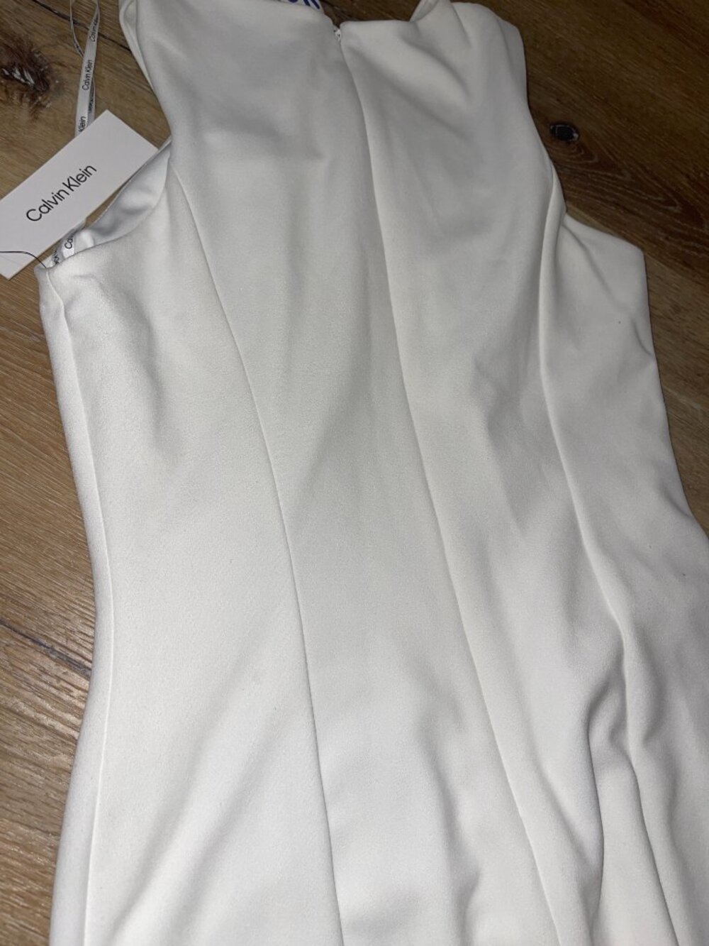 Calvin Klein Dress Size 6 White Sheath Pleated Halter Zipper NWT - Picture 6 of 9